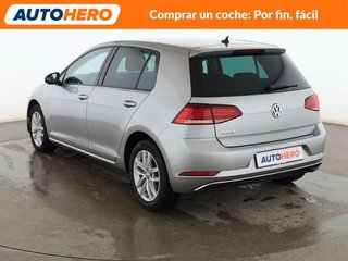 Volkswagen Golf 1.0 TSI Advance