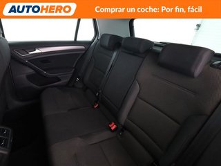 Volkswagen Golf 1.0 TSI Advance