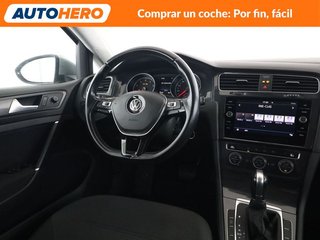 Volkswagen Golf 1.0 TSI Advance