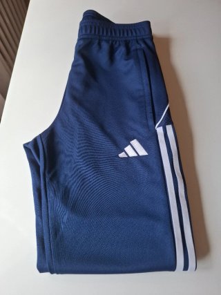 Pantalon y sudadera Adidas Azul