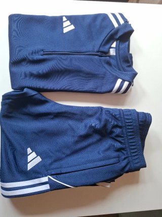 Pantalon y sudadera Adidas Azul
