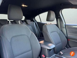 Ford Focus 1.0 Ecob. MHEV 92kW ST-Line Design SIP