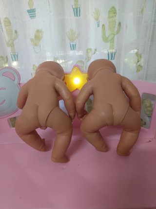 2  Bonitos Muñecos Gemelos niño y niña J. Berna