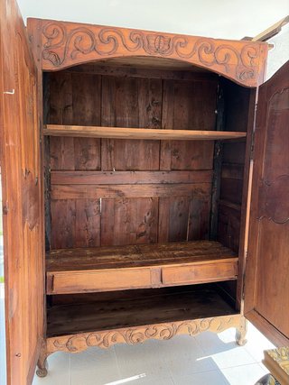 Armario antiguo madera tallada provenzal