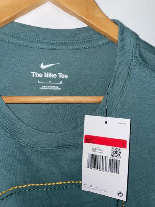 Camiseta Nike Court Heritage Verde