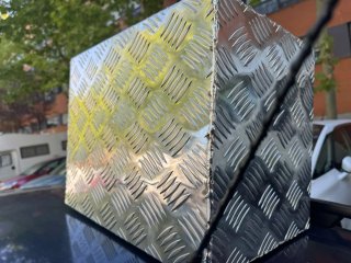 Cajón herramientas aluminio bajo carrocería