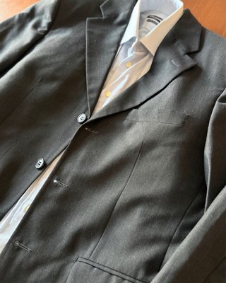 Traje Negro Milano con Camisa de regalo
