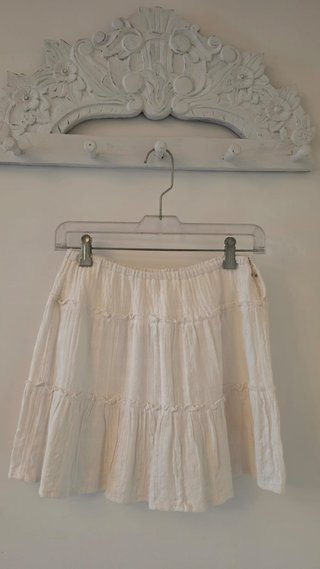 Falda mini blanca volantes algodón