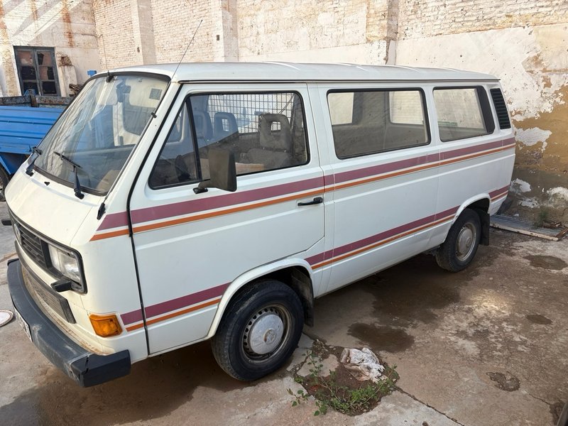 Volkswagen 1989, foto 2