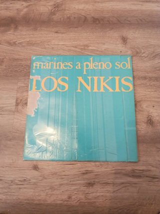 LP Los Nikis - Marines a Pleno Sol