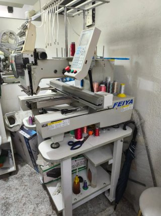 Máquina Bordadora Industrial