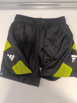 Pantalón corto deportivo Adidas