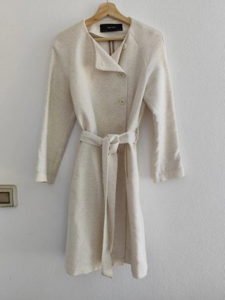 Abrigo Zara Basic S Blanco roto/marfil.