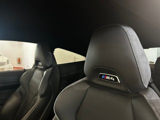 BMW M4 COMPETITION