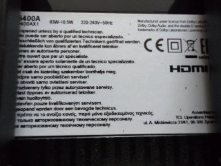 Televisión TCL con pantalla rota