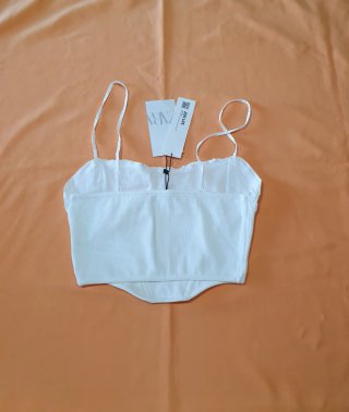 Top blanco