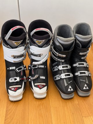 2 pares botas esquí Nordica + Fischer SOMA + bolsa