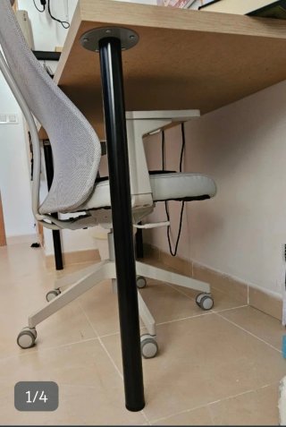 Escritorio IKEA Madera y Metal