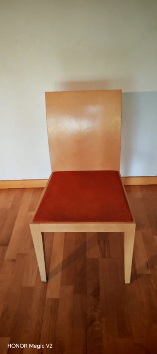 Conjunto mesa y 4 sillas madera y tela