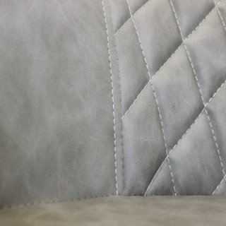 Sedia in Ecopelle Tortora Trapuntata con Braccioli