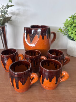 Juego de jarra de vino y 5 tazas de barro