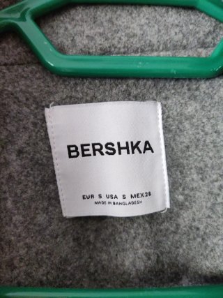 Abrigo Gris Bershka