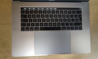 MacBook Pro A1707 (15 pulgadas, 2016)