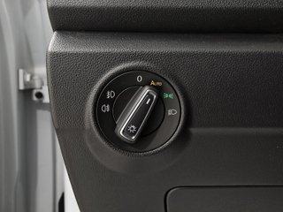 VOLKSWAGEN T-CROSS advance