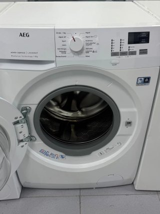 Lavadora aeg 8kg con GARANTIA
