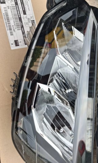 Faro Izquierdo EcoLED Peugeot 208/2008