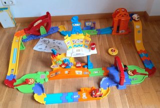 Circuito de coches Vtech con coches