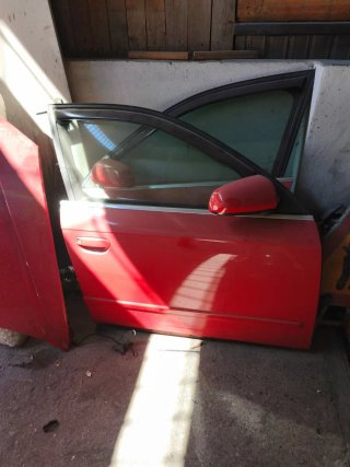 Puertas Audi A4 B7 Rojas 120 las 4