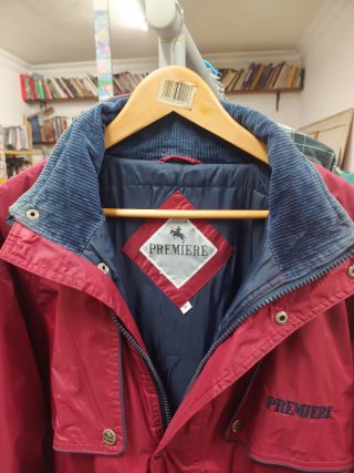 Chaqueta Impermeable Roja Premiere