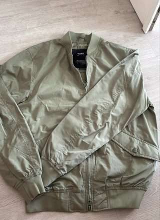 Chaqueta Verde Pull and Bear
