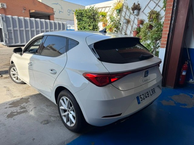 SEAT León 2021, foto 2