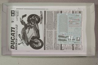 Tamiya Ducati 1199 Panigale S Tricolore 1/12