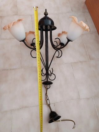 Lámpara de techo clásica de metal y cristal