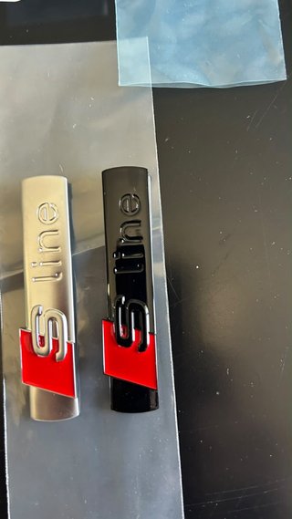 Emblemas S-Line para Audi