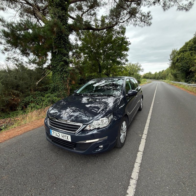 Peugeot 308 2014, foto 2
