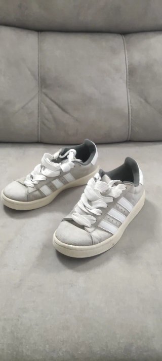 Adidas Bambas Grises y Blancas