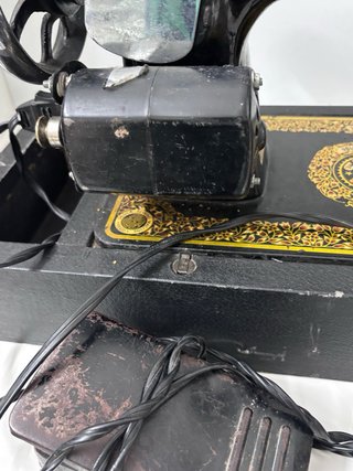 Máquina de coser SILSILA Pakistaní