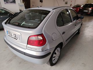 Renault Megane 2002