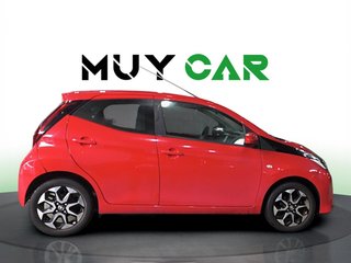 Toyota Aygo 1.0 70 x-play 53 kW (72 CV)