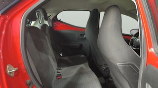 Toyota Aygo 1.0 70 x-play 53 kW (72 CV)