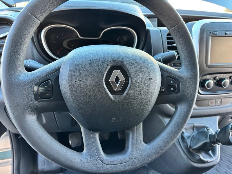 Renault Trafic 2020, foto 10