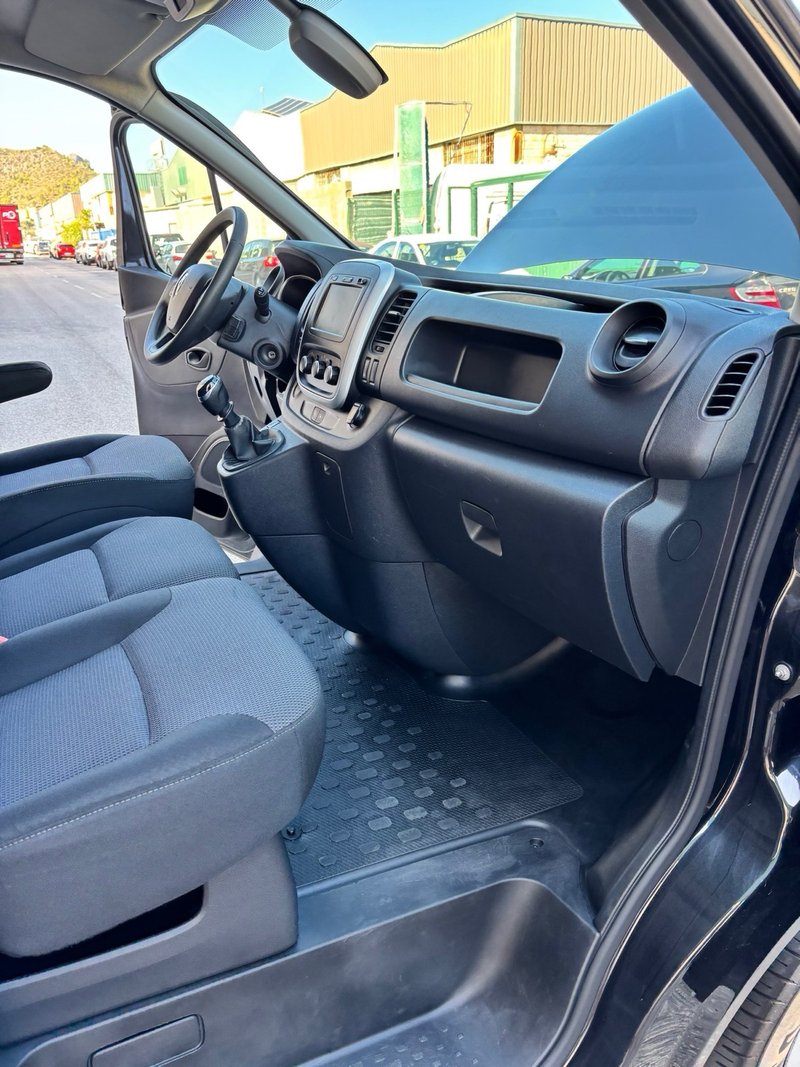 Renault Trafic 2020, foto 22