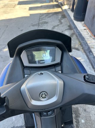 Yamaha NMAX 125