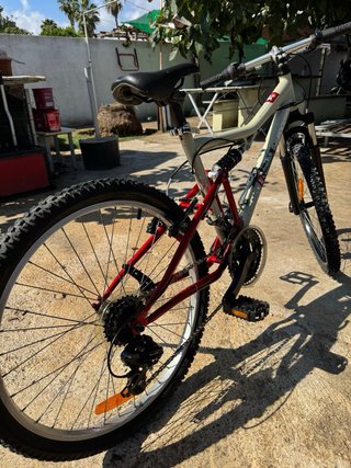 Bicicleta MTB  rockrider Doble Suspensión