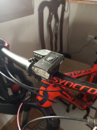 Bicicleta Scott Scale roja fosforita como nueva