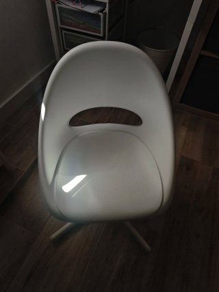Escritorio y silla